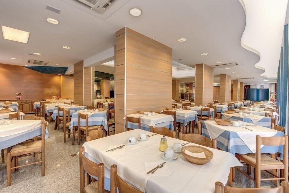 Hotel Astromare Jesolo Extérieur photo