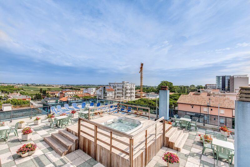 Hotel Astromare Jesolo Extérieur photo